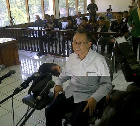 Tak Ajukan Banding, Dada Rosada Terima Divonis 10 Tahun Penjara