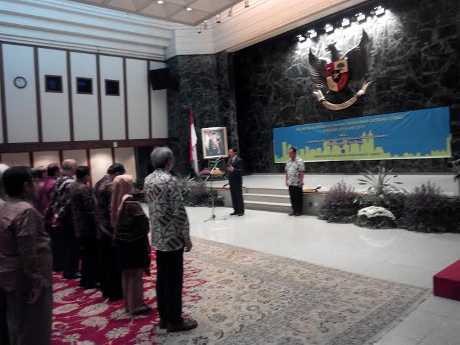 Jokowi Hadiri Acara Hendropriyono, Ahok Lantik Tim Ahli Bangunan Gedung