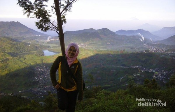  Gunung Prau Tempat Terbaik Melihat Dieng 