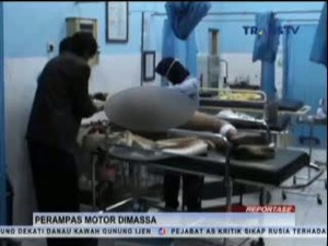 Perampas Motor Nyaris Tewas Diamuk Massa