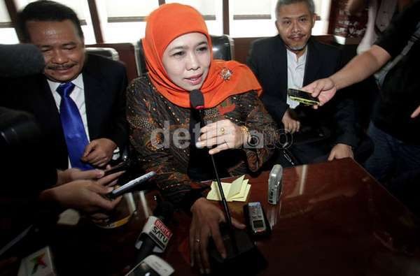 Jadi Jubir Capres Jokowi, Khofifah Ditawari Kursi Menteri?