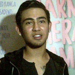 Jeremy Thomas Bangga Sang Anak Juga Terjun ke Akting