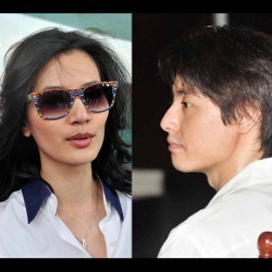 Jepret! Usai Sidang Asti Ananta Selfie dengan Roger Danuarta