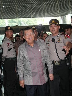 Usai Bersaksi, JK: Kebijakan Untuk Menghilangkan Uang itu Kriminal