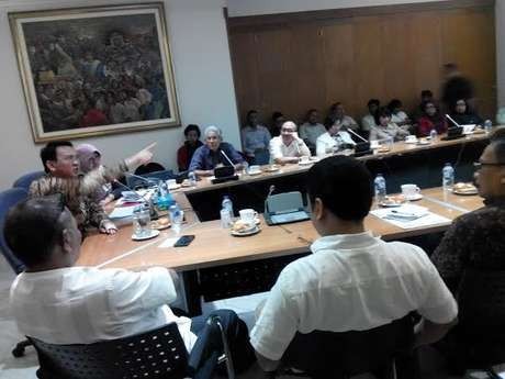 Ini Komentar Kadis Kebersihan Setelah Disemprot Ahok