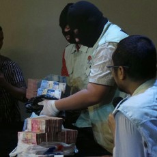 Sebelum Rp 1,5 M, Francis Pernah Gelontorkan Rp 3 M Suap Rachmat Yasin Cs