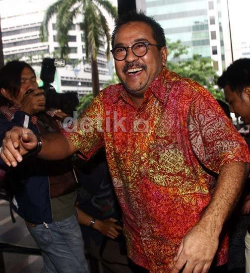 Rano Karno dan Ratu Atut Sama-sama Ajukan Nama Calon Sekda Banten