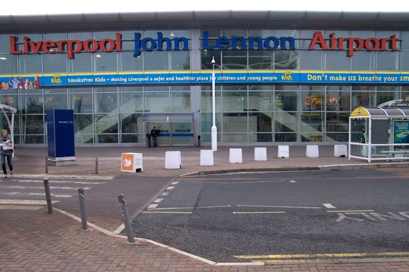 Batman, Robin Hood, Ini Dia 5 Nama Bandara Paling Unik