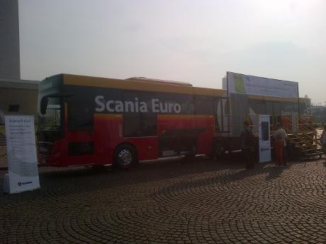 1 Bus Gandeng TransJ Dibanderol Rp 5,8 Miliar