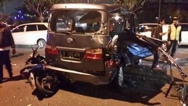 Ini Penyebab Tabrakan X-Trail vs Luxio di Bintaro yang Menewaskan 2 Orang