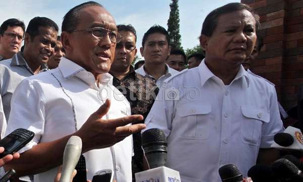 Adik Prabowo: Ical Pasti Tidak Jadi Cawapres Prabowo