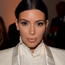 Kim Kadarshian Khawatir Saat Besarkan Anaknya