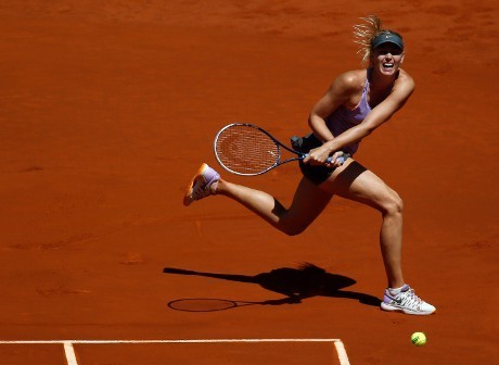 Sharapova Hentikan Li Na