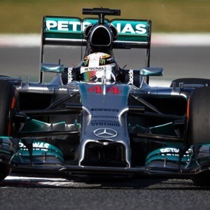 Hamilton Kuasai Sesi Latihan Pertama