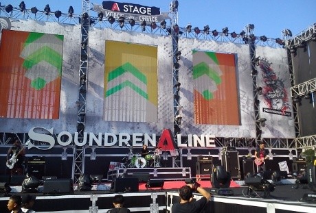 Band Lokal Surabaya Hingga Endank Soekamti Sukses Buka Soundrenaline 2014