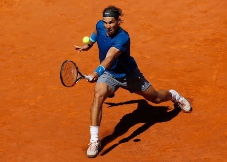 Nadal Melaju ke Semifinal
