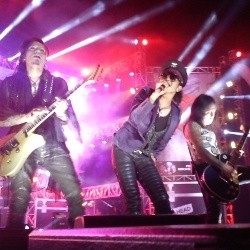 Manggung di Soundrenaline 2014, /rif Bawa Oleh-oleh dari Jepang