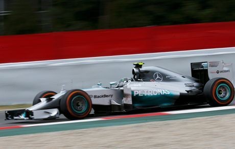 Menang 4 Seri Berturut-turut, Hamilton Calon Juara