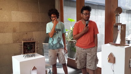 Cerita di Balik Tiap Rumah Pop-Up Instalasi Seni Adicarita