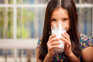 Alergi Susu Sapi pada Anak Bisa Disembuhkan, Begini Terapinya