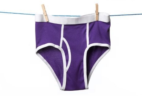 Sering Gatal di Daerah Selangkangan? Cek Celana Dalam Anda