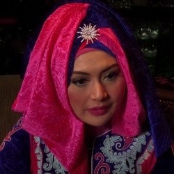 Eddies Adelia dan Puput Melati Curhat Bareng Soal Suami