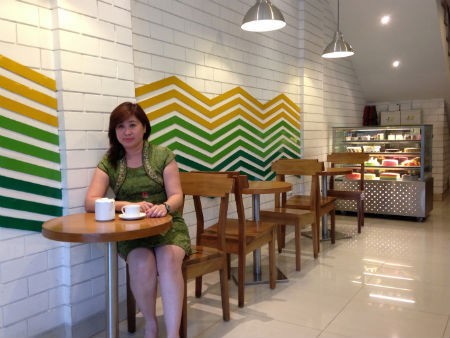 Yunni Indrani, Pengusaha yang mengutamakan Keluarga