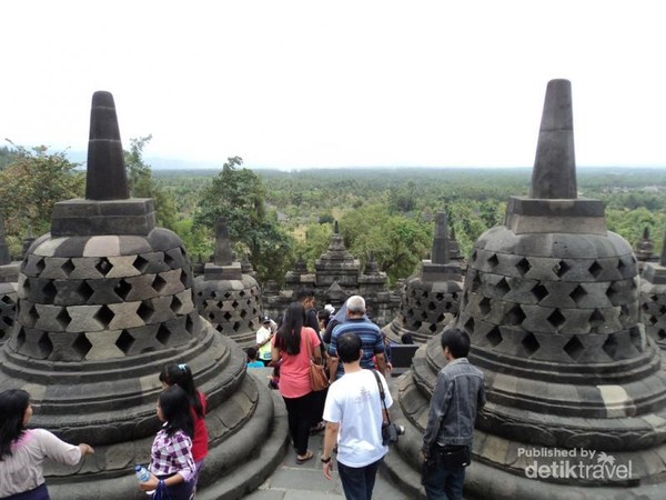 Menunggu Puncak Perayaan Waisak, Main Dulu ke Borobudur