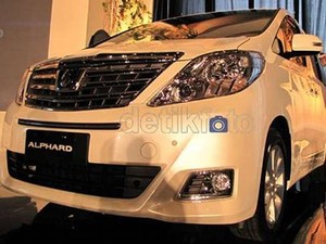 Beli Mobil Toyota Bisa Jalan-jalan Plus Miliki Alphard