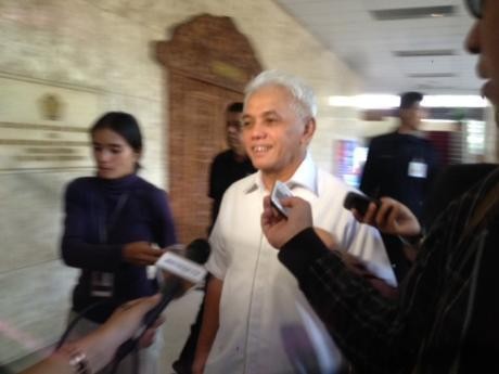 Istana: Menteri Nyapres Harus Mundur