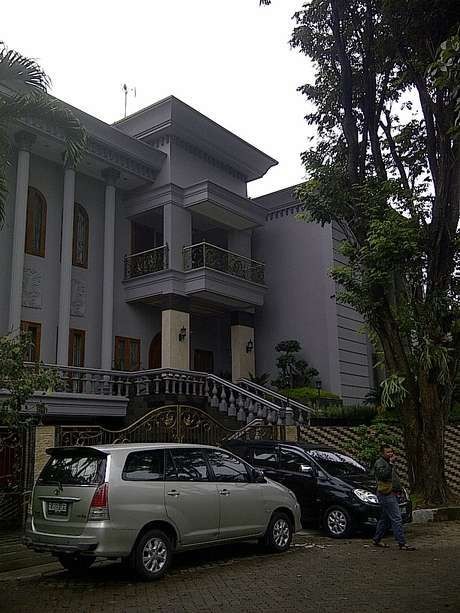 Jadi Tersangka Suap, Berapa Harta Kekayaan Sutan Bhatoegana?