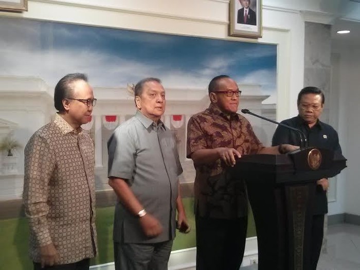 SBY Beri Waktu 4 Hari ke Golkar Untuk Tentukan Sikap