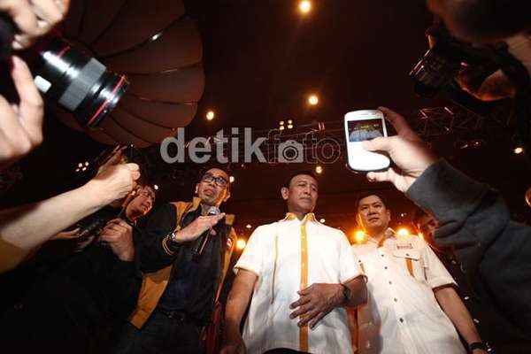 Sama-sama Eks Militer, Wiranto Susah Mendekat ke Prabowo dan SBY