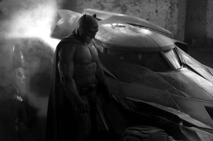 Wow! Ini Penampilan Perdana Ben Affleck sebagai Batman