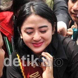Ini Keinginan Dewi Persik Setelah Bebas dari Pondok Bambu