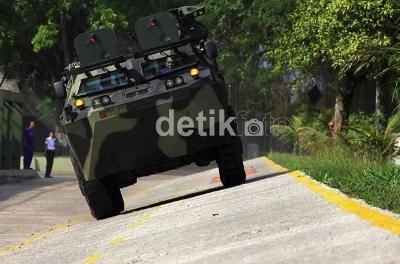 Yonif 516 Mekanis Kodam V Ditargetkan Miliki 52 Kendaraan Tempur Anoa