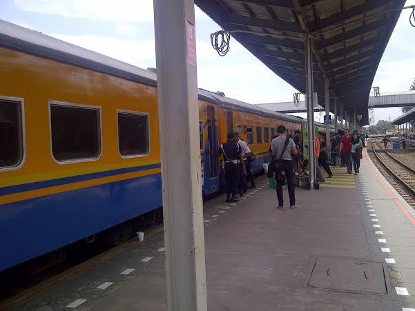 Stasiun Kereta Jadi Ajang Jualan Pengembang Properti