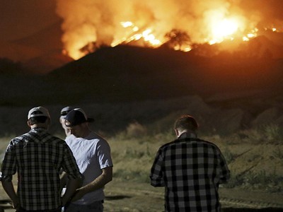 Kebakaran Hutan di California Meluas