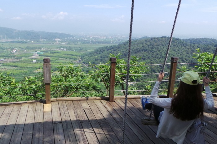 Main Ayunan di Taiwan... Tapi di Atas Lembah