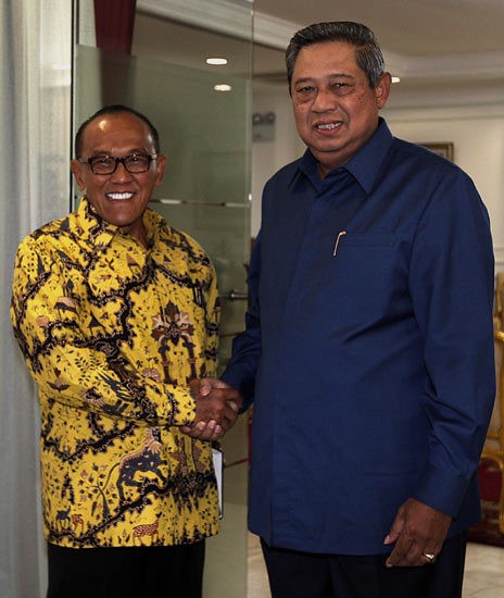 SBY-Ical Bentuk Tim 6 Bahas Rencana Koalisi