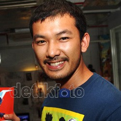 Rio Dewanto Ngaku Pernah Tinggal Kelas Saat SMA