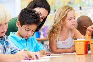 Bahan Kimia yang Bisa Ganggu Pertumbuhan Anak Ini Ditemukan di Day Care