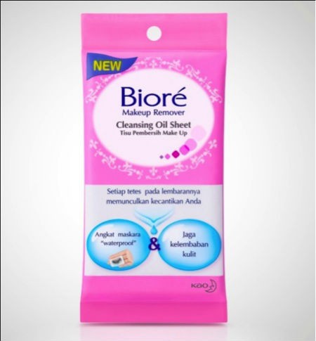 Botol-botol Pembersih Make-Up Makan Tempat Saat Packing? Ini Triknya