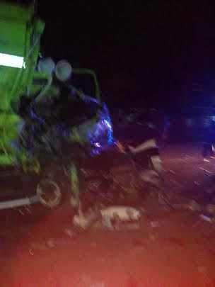 Truk Hantam Bus Dedy Jaya di Pamanukan, Pantura Macet 20 Km