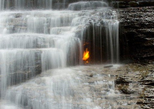 10 Tempat Aneh Tapi Nyata di Dunia (2)