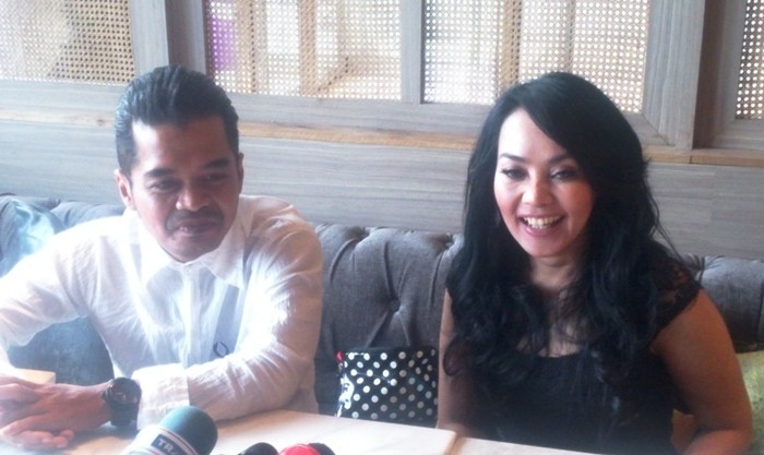 Azizi Blackout: Dewi Gita Itu Seksi