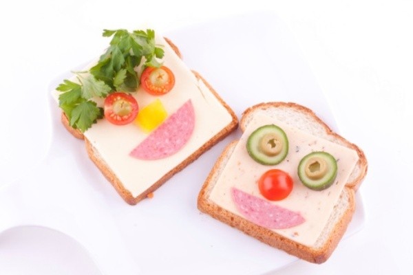 Roti Unyil dan Roti Kelinci untuk Camilan si Kecil