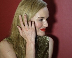 Berbincang Tentang Kecantikan dengan Kate Bosworth