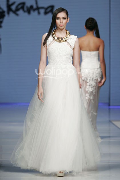 Ali Charisma The Butterfly and Crow. Jakarta Fashion & Food Festival 2014 at Grand Ballroom Harris Hotel. Kelapa Gading. 19 Mei 2013. Jakarta. [Foto: Mohammad Abduh/Wolipop]