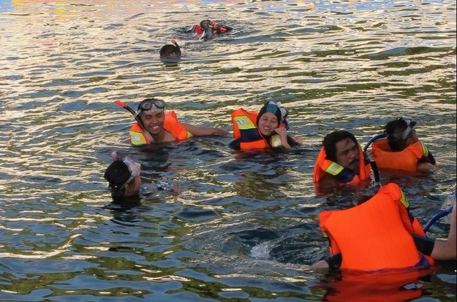 6 Hal yang Perlu Diperhatikan Saat Snorkeling